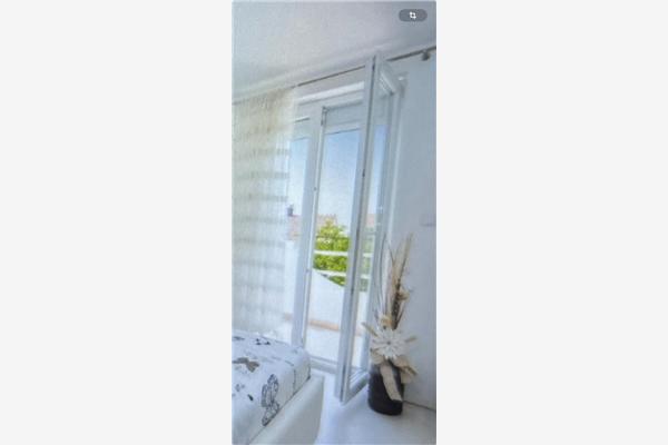 House K1, for 10 persons