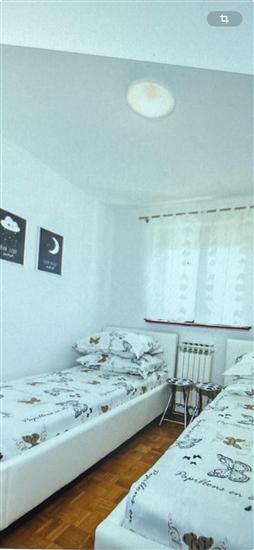 House K1, for 10 persons