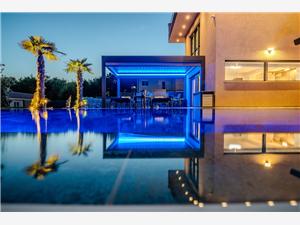 Apartmány Villa Royal Vir - ostrov Vir, Rozloha 80,00 m2, Ubytovanie s bazénom, Vzdušná vzdialenosť od mora 100 m