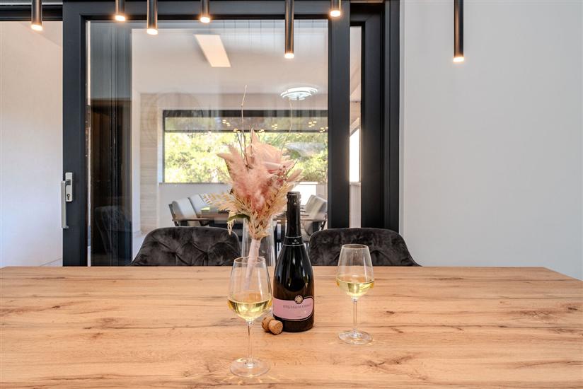 Apartment A1, for 6 persons