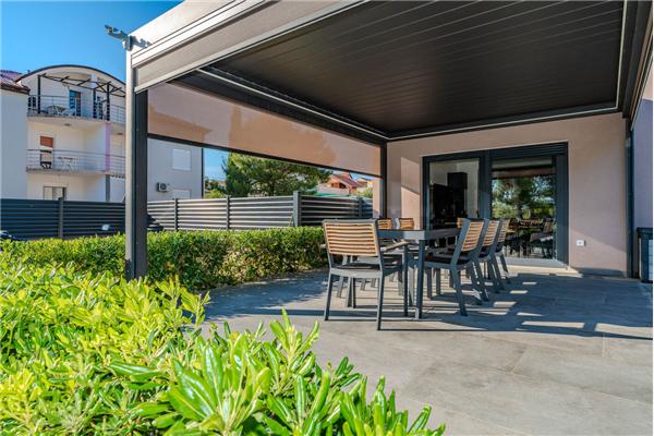 Apartment A2, for 8 persons