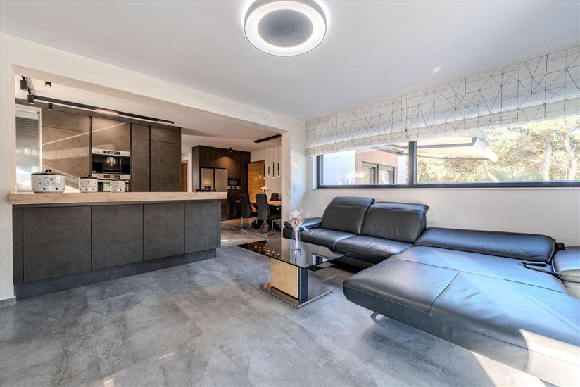 Apartment A2, for 8 persons