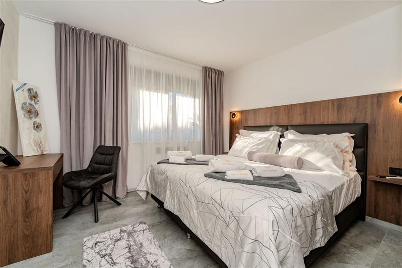 Apartment A2, for 8 persons