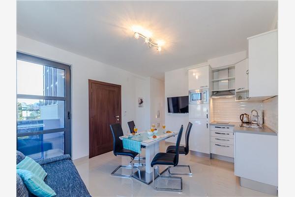 Apartment A2, for 4 persons