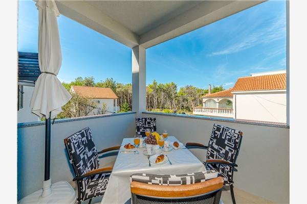 Apartment A2, for 4 persons