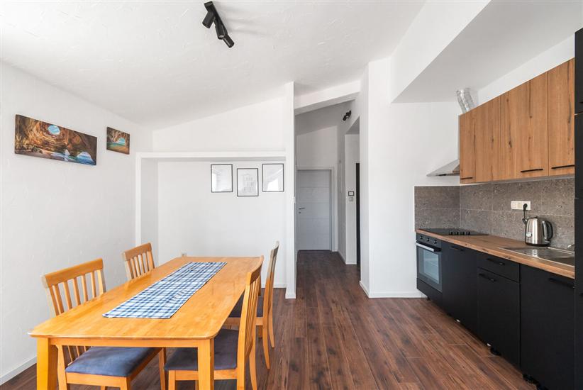 Apartment A4, for 4 persons