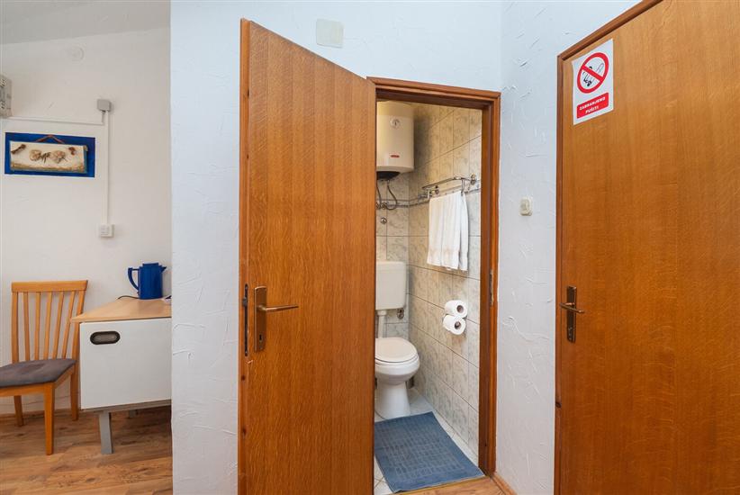 Room S3, for 2 persons