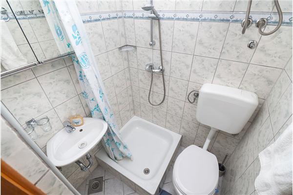 Room S3, for 2 persons