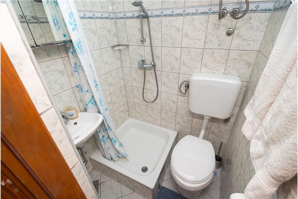 Room S3, for 2 persons