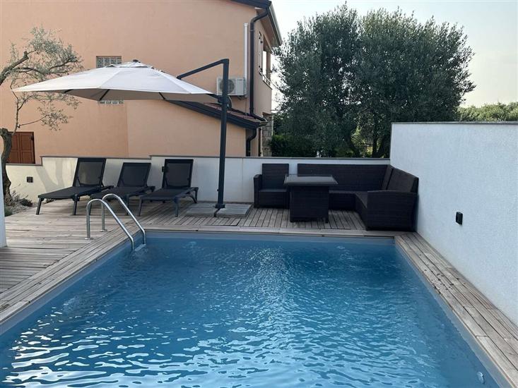 Villa Monte R+Luxury