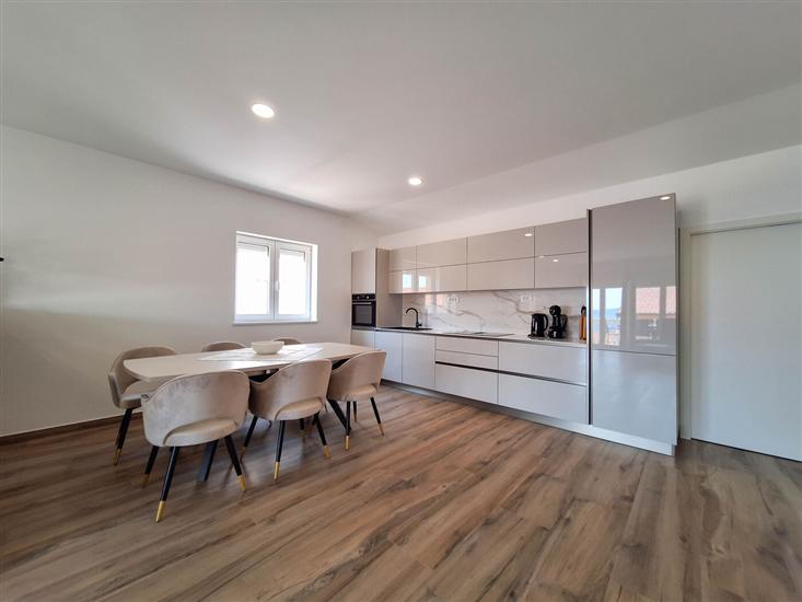 Apartment A3, for 6 persons