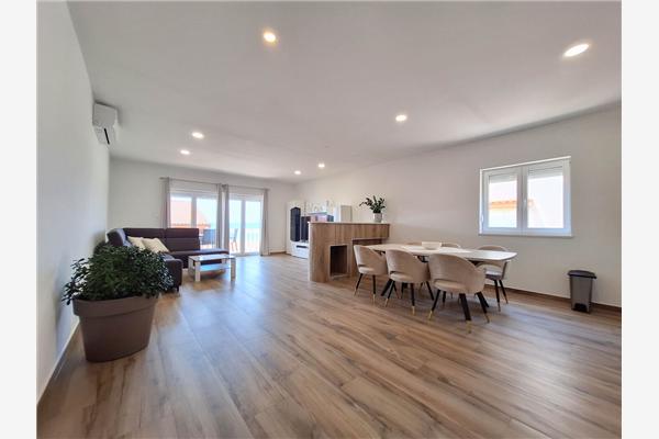 Apartment A3, for 6 persons