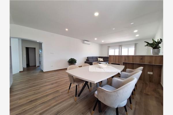 Apartment A3, for 6 persons