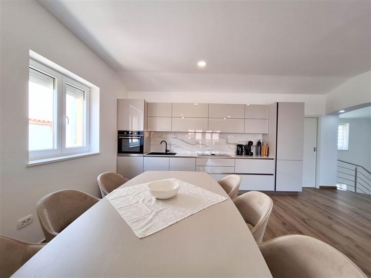 Apartment A3, for 6 persons