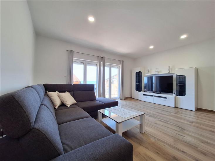 Apartment A3, for 6 persons