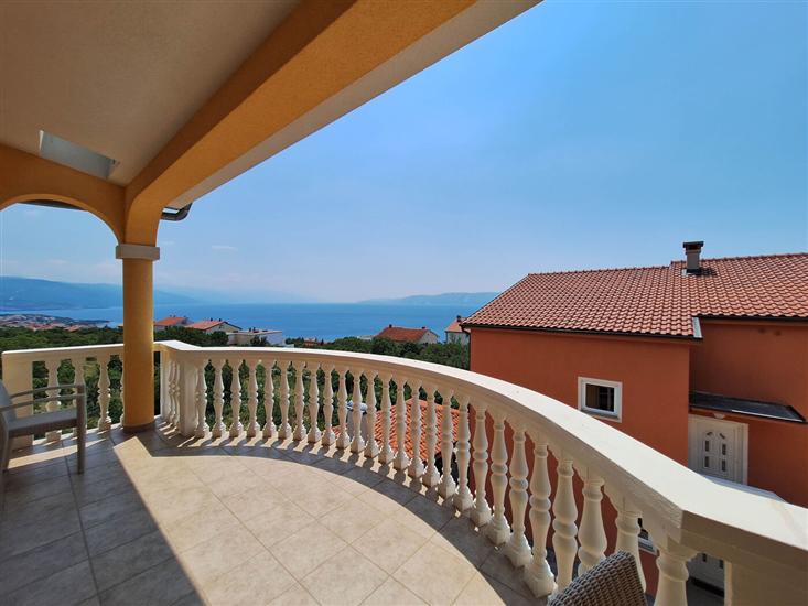 Apartment A3, for 6 persons