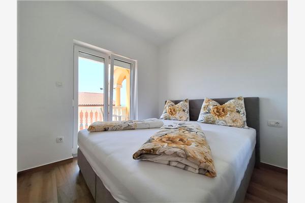 Apartment A3, for 6 persons