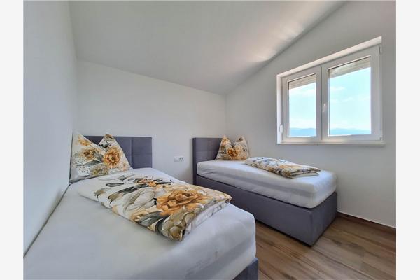 Apartment A3, for 6 persons