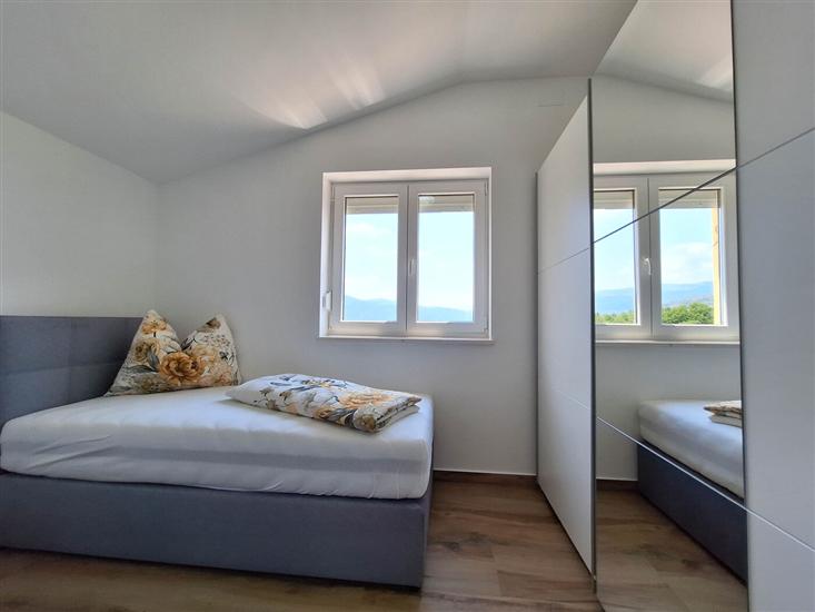 Apartment A3, for 6 persons