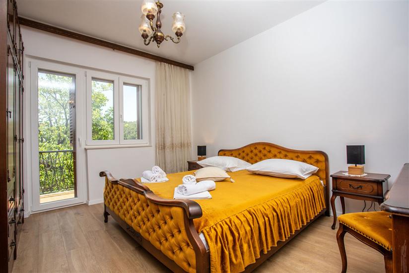 House K1, for 8 persons