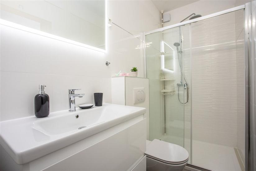 House K1, for 8 persons