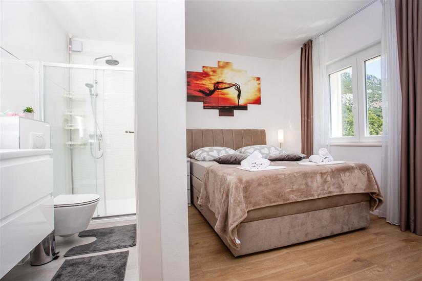 House K1, for 8 persons