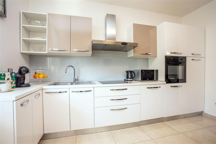 House K1, for 8 persons