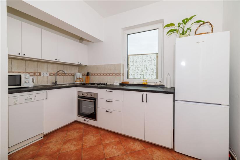 Apartment A2, for 8 persons