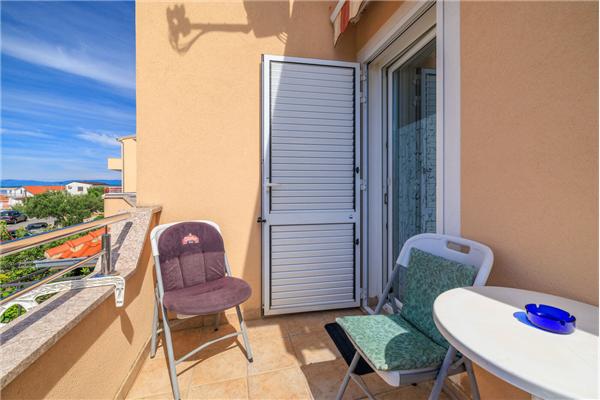 Apartment A2, for 8 persons