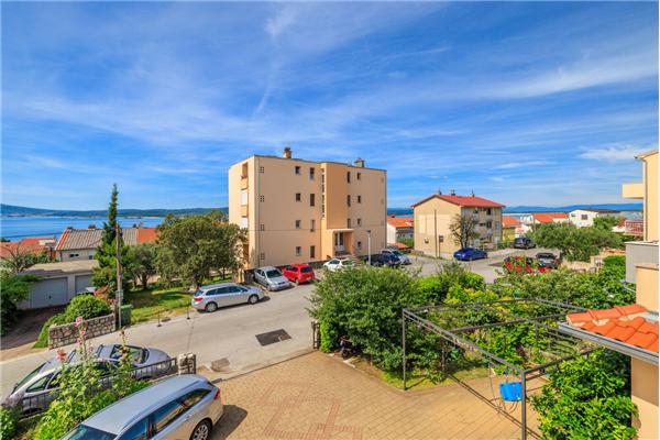 Apartment A2, for 8 persons