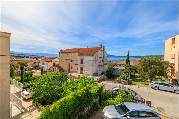 Apartment A2, for 8 persons