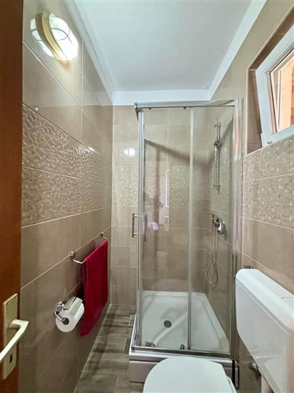 Hiša K1, na 6 osebe