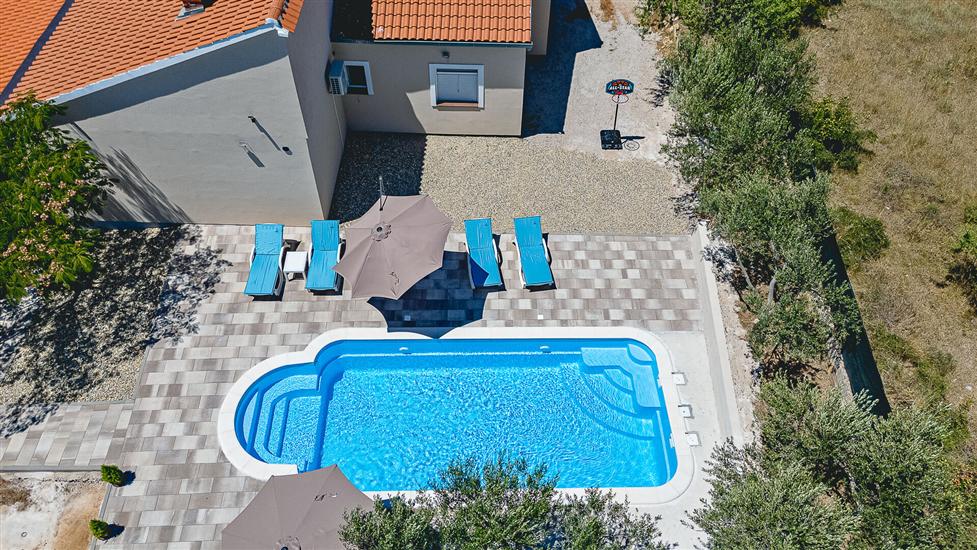 Villa Mare with pool