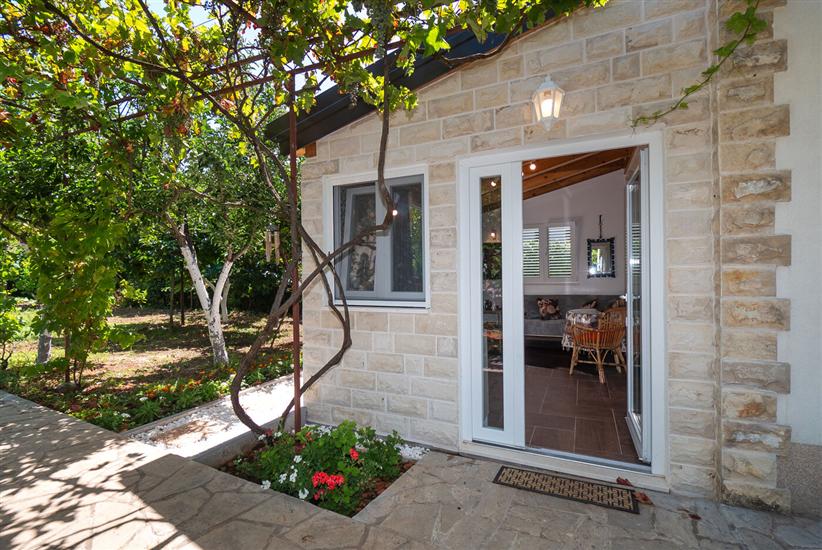 House Garden for two