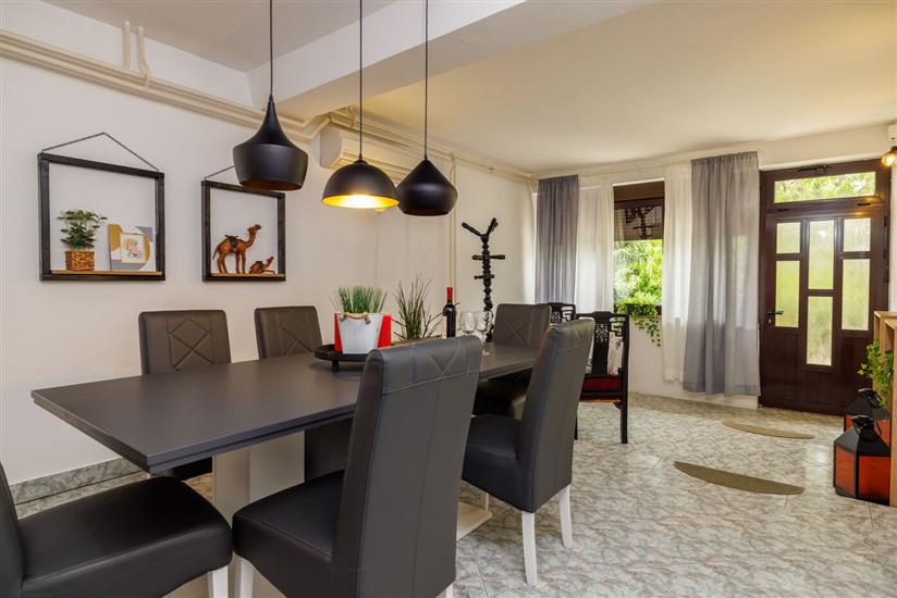 Apartman A1, na 6 osebe