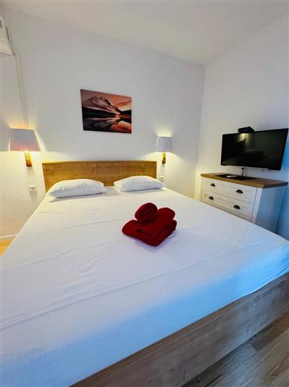 Apartment A2, for 3 persons