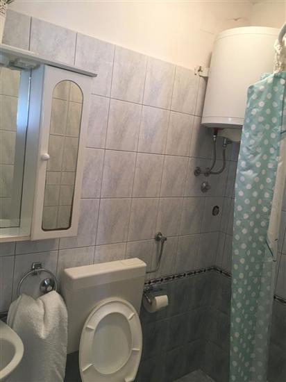 Apartment A2, for 3 persons