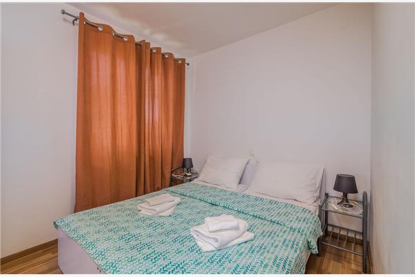 Apartment A2, for 6 persons