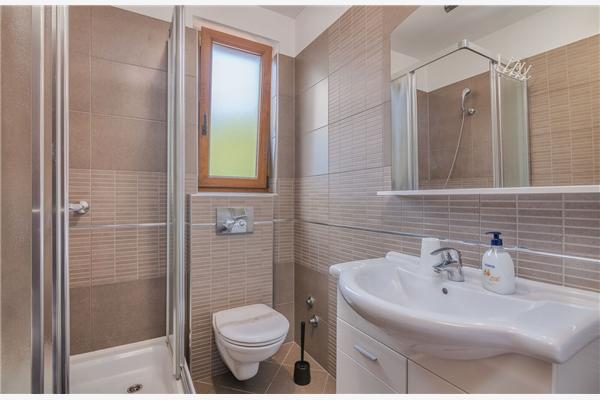 Apartment A2, for 6 persons