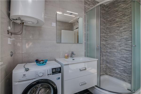 Apartman A1, na 6 osebe