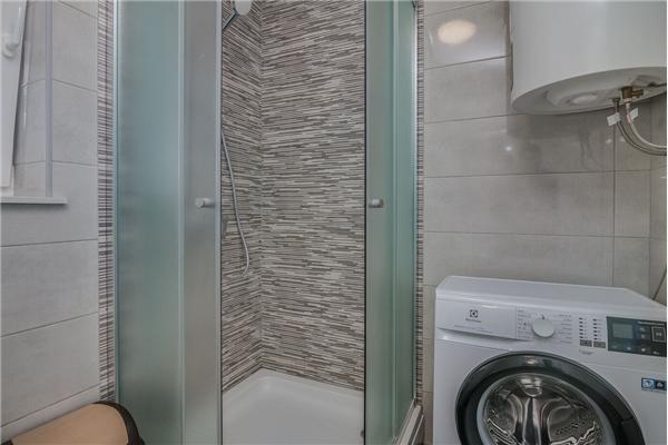 Apartman A2, na 6 osebe