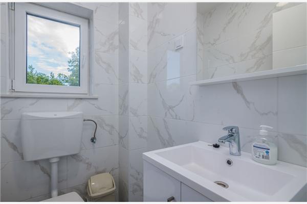 Apartman A2, na 6 osebe