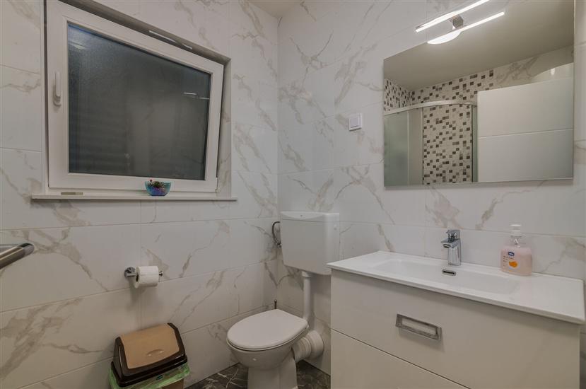 Apartman A3, na 6 osebe