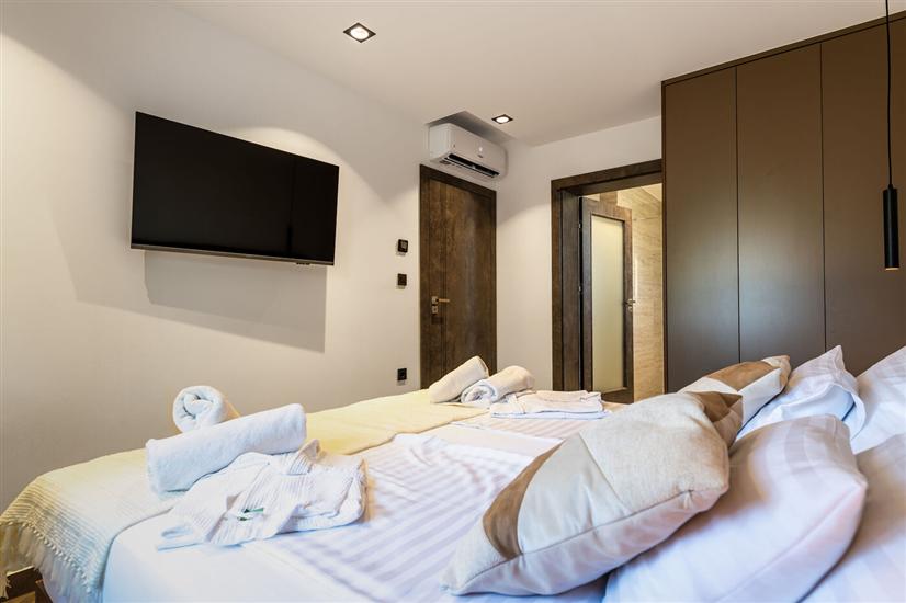 House K1, for 9 persons