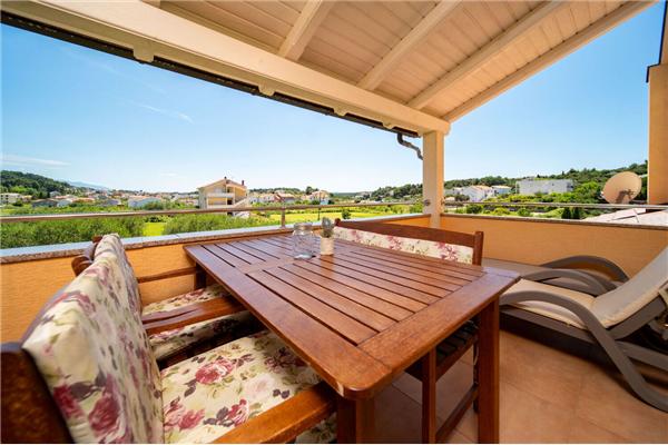 Apartment A1, for 4 persons