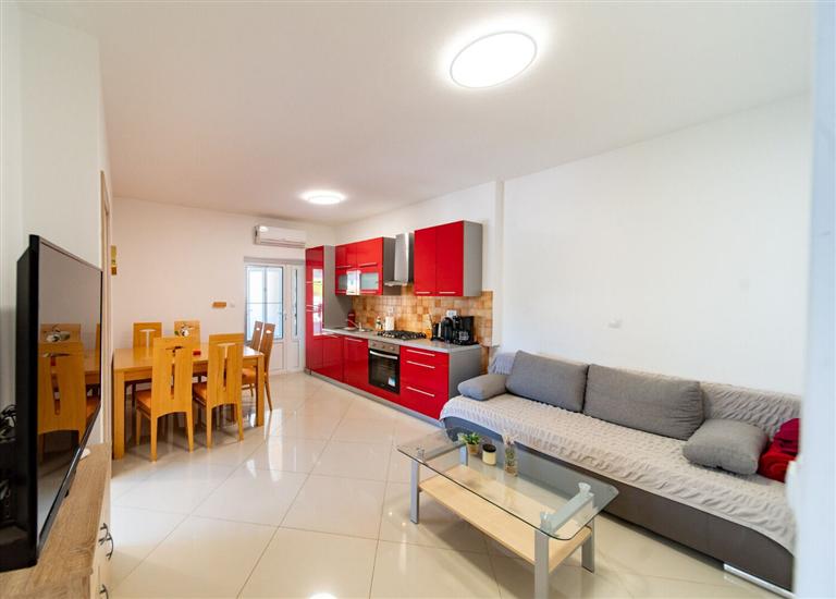 Apartment A2, for 4 persons