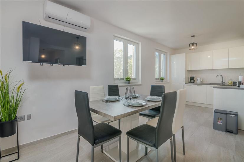 Apartment A1, for 4 persons