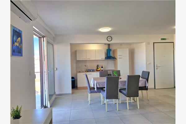 Apartment A3, for 6 persons