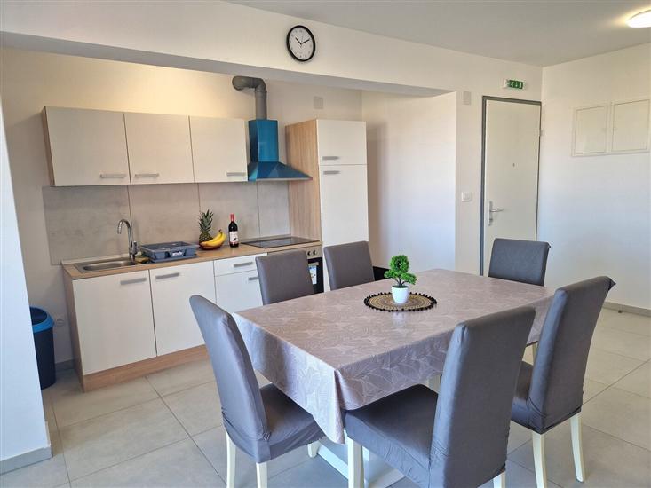 Apartment A3, for 6 persons
