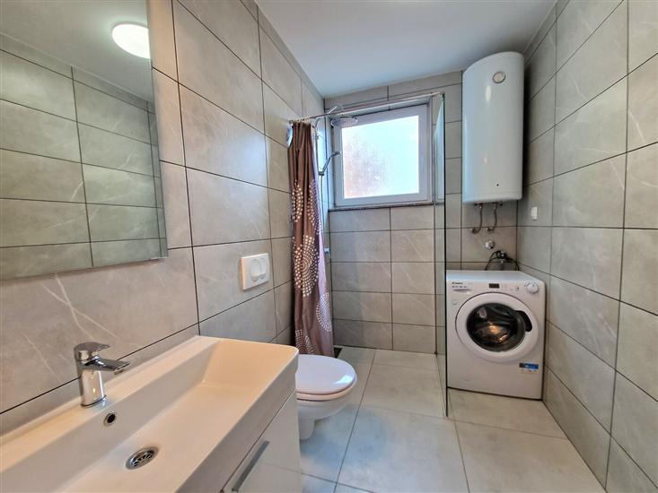 Apartment A3, for 6 persons